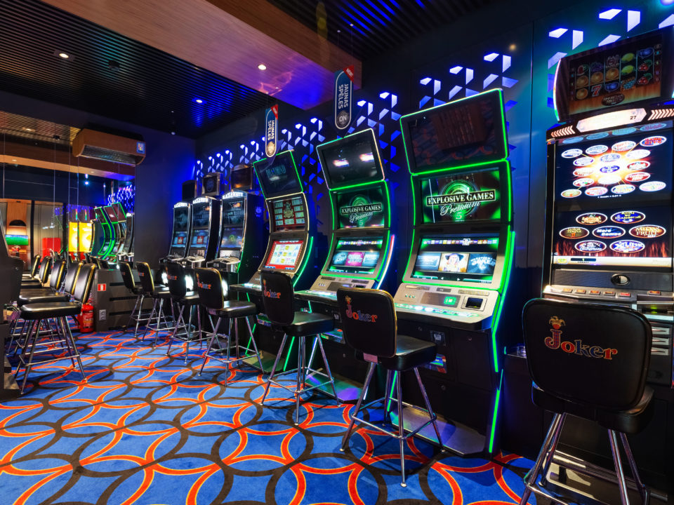 A new concept for sports bars – gaming halls!