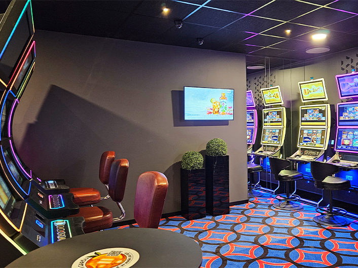 sporta bārs – spēļu zāle Rīgas ielā 57a