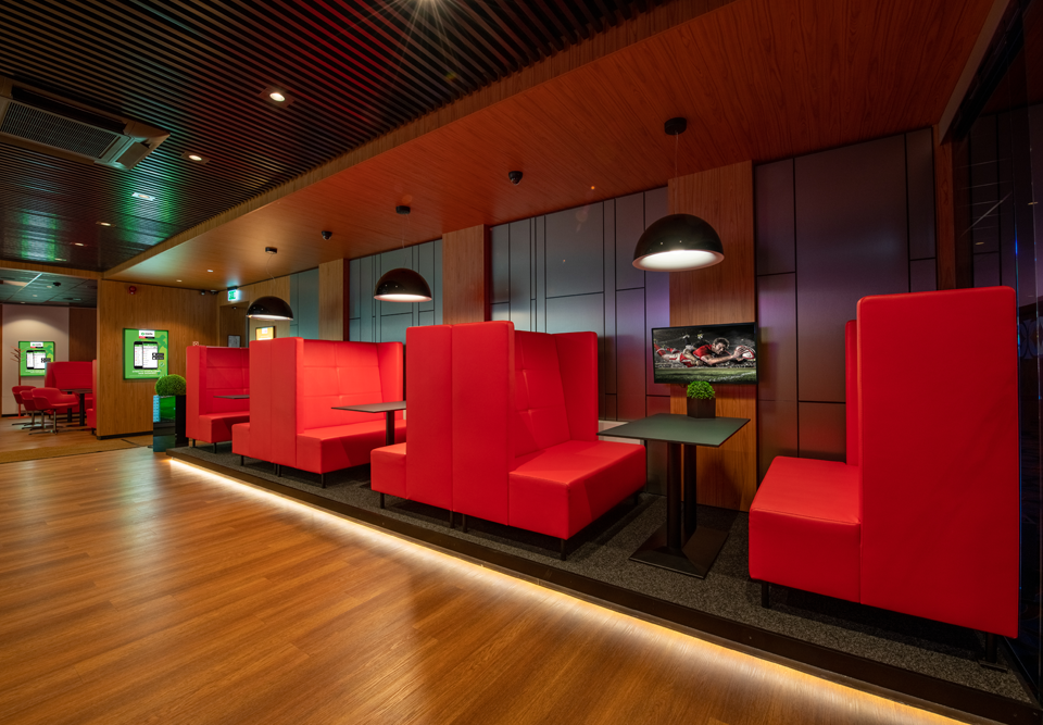 Fully renovated sports bar–gaming hall in Riga at A.Deglava street 160a!