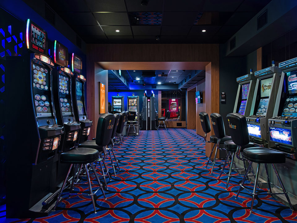 A new concept for sports bars – gaming halls!