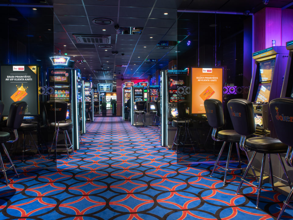 Fully renovated sports bar and games room in Zemgales Avenue 10, Jelgava