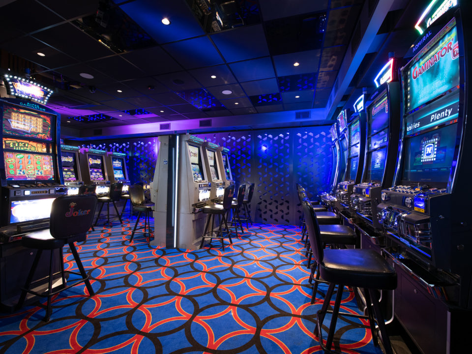 Fully renovated sport bar and gaming hall are opened in Riga, Ropazu street 58